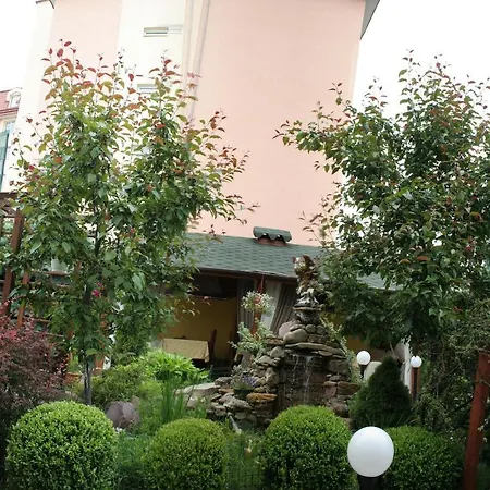 Hotel Rayske Yabloko Lwów