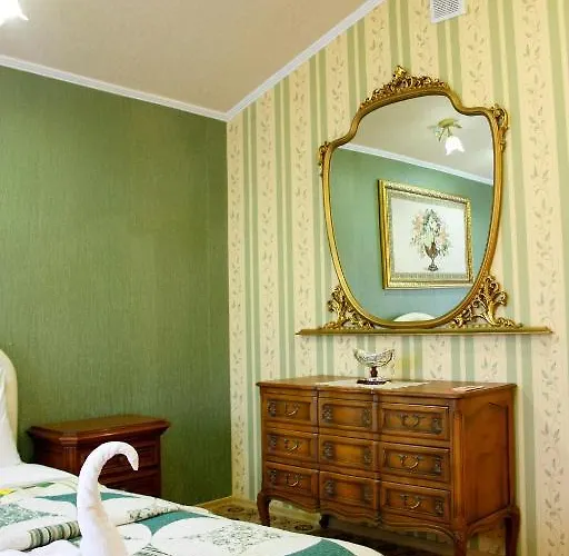 Hotel Rayske Yabloko